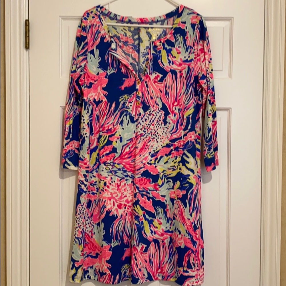 Mid length 3/4 sleeve dress